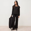 Blouse droite manches longues col rond noir femme