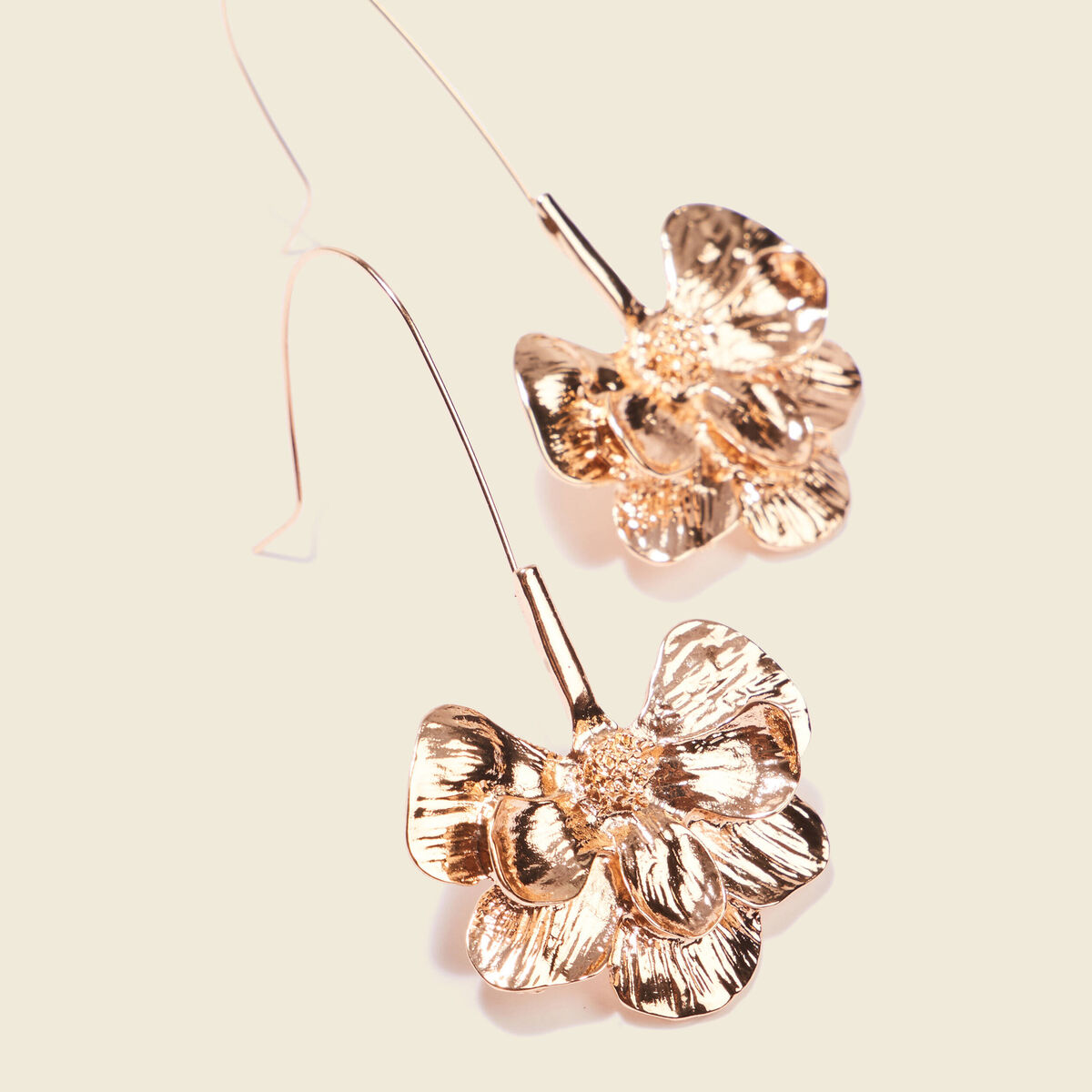 Boucles d'oreilles pendantes couleur or femme