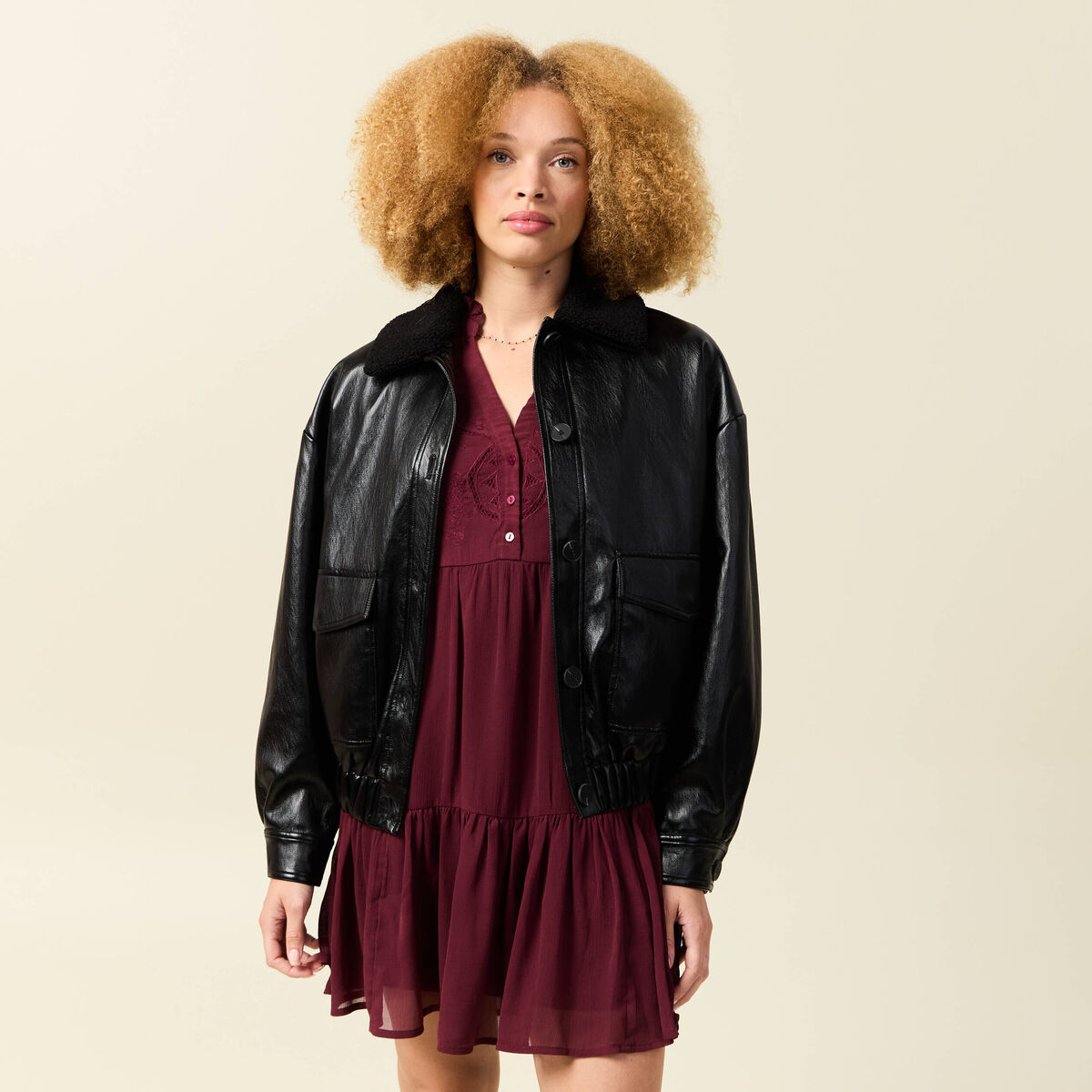 Veste oversize manches longues doubl&eacute;e noir femme