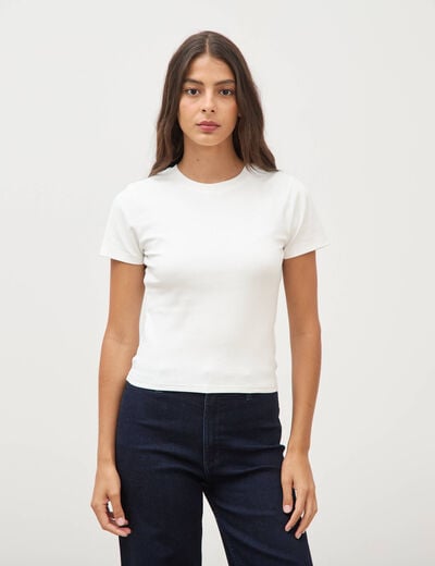 T-shirt ajust&eacute; col rond manches courtes ecru femme