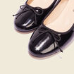 Ballerines vernies en cuir noir femme
