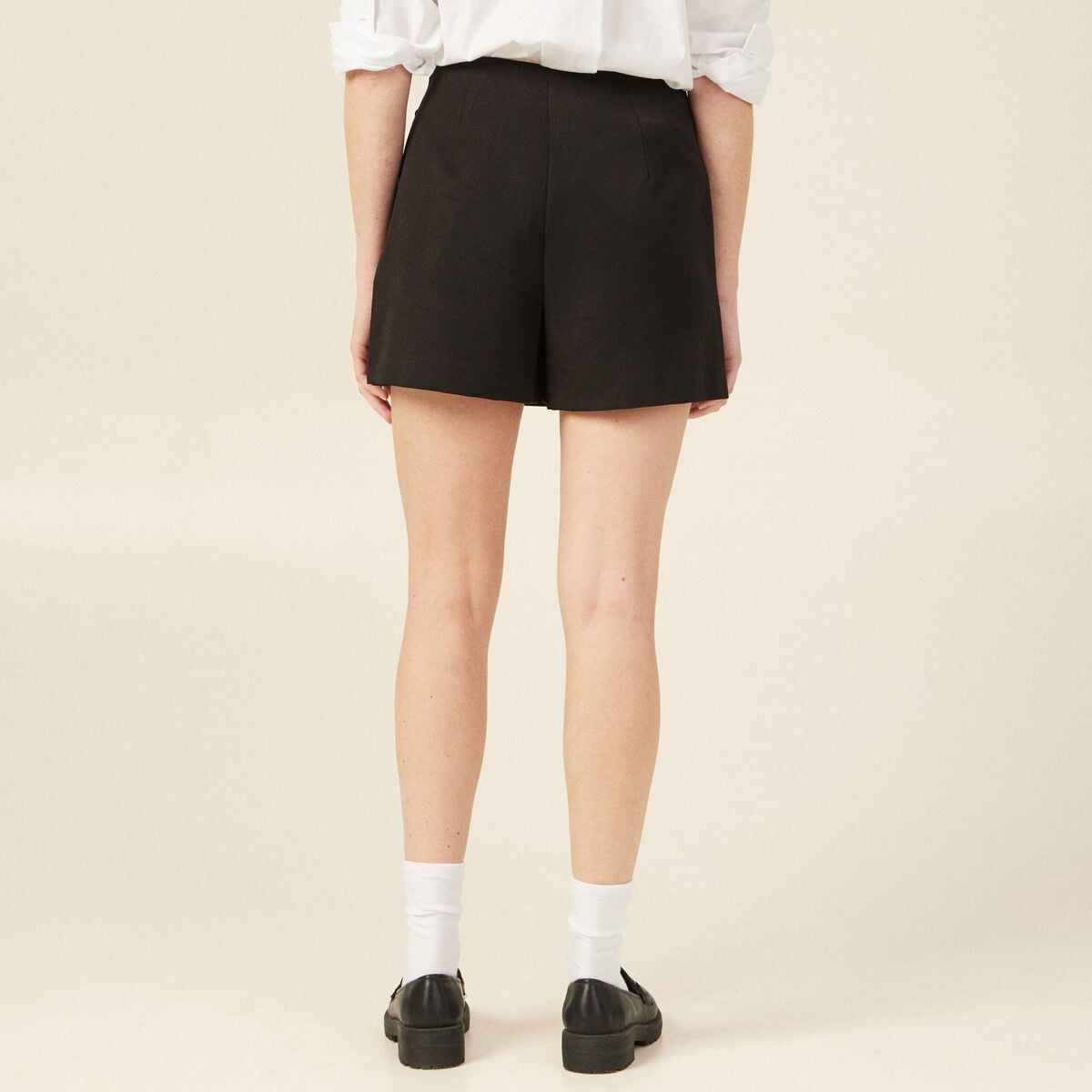 Jupe-short cargo avec boucle noir femme