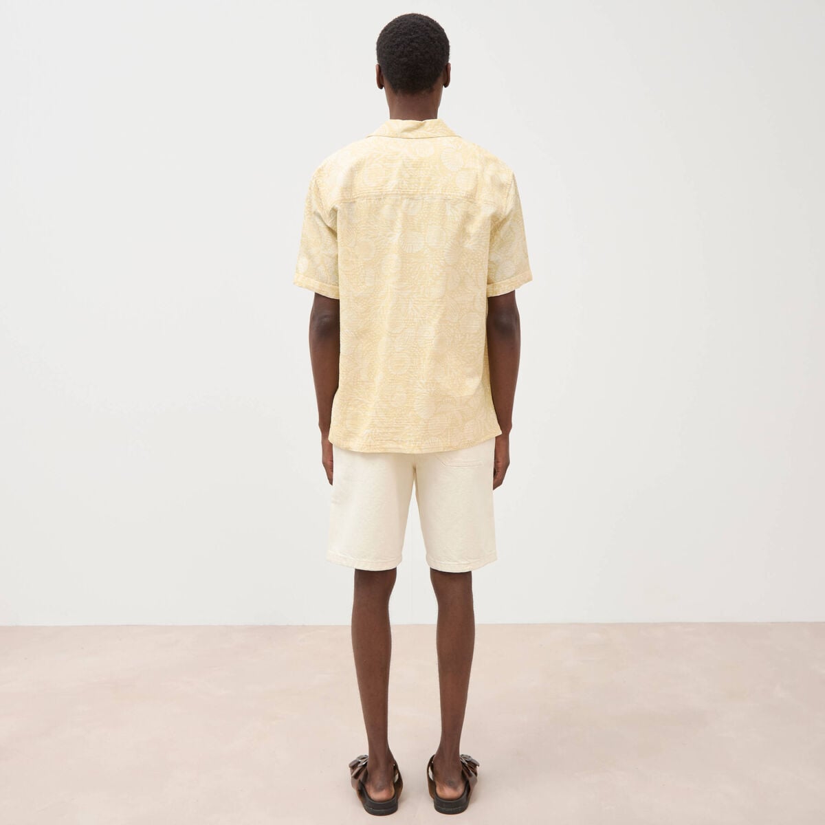 Chemise print&eacute;e manches courtes jaune paille homme
