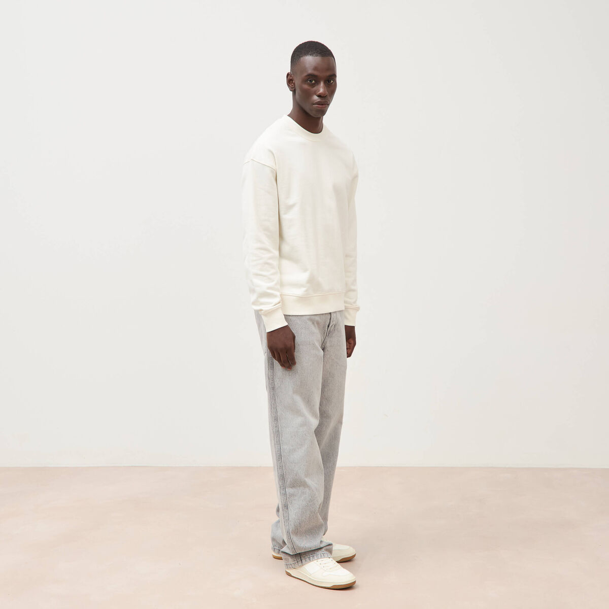 Sweat col rond manches longues en coton ecru homme