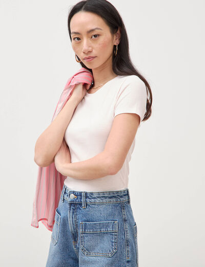 T-shirt cintr&eacute; col rond manches courtes rose poudr&eacute;e femme
