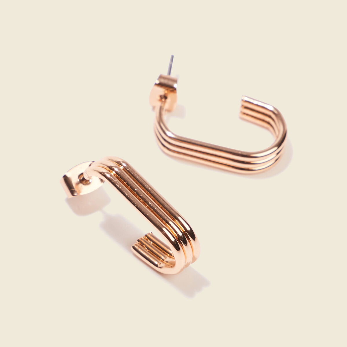 Boucles d'oreilles créoles couleur or femme