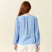 Blouse manches longues brodée bleu ciel femme