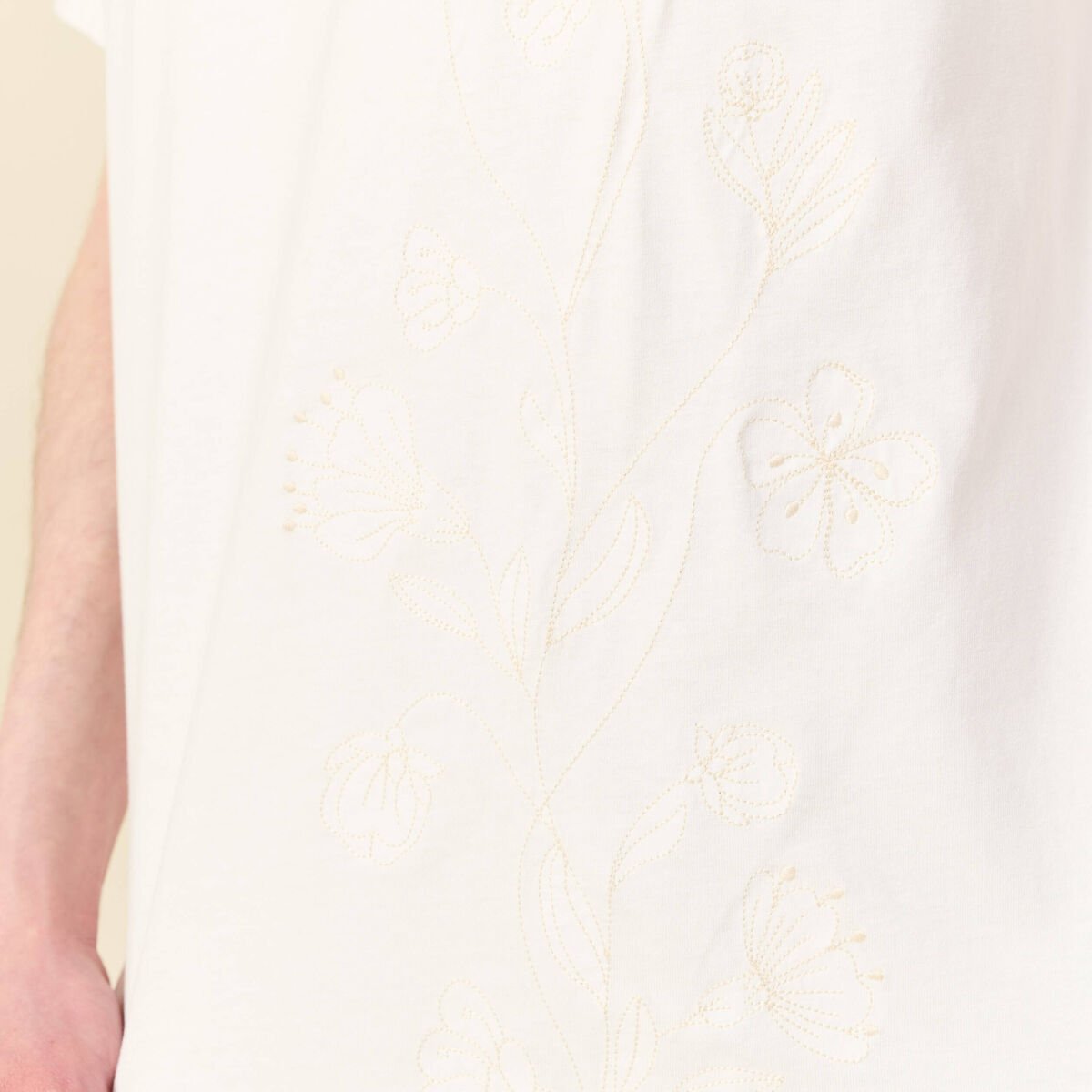 T-shirt manches courtes brodé ecru homme