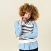 Pull sans manches col en V ecru femme