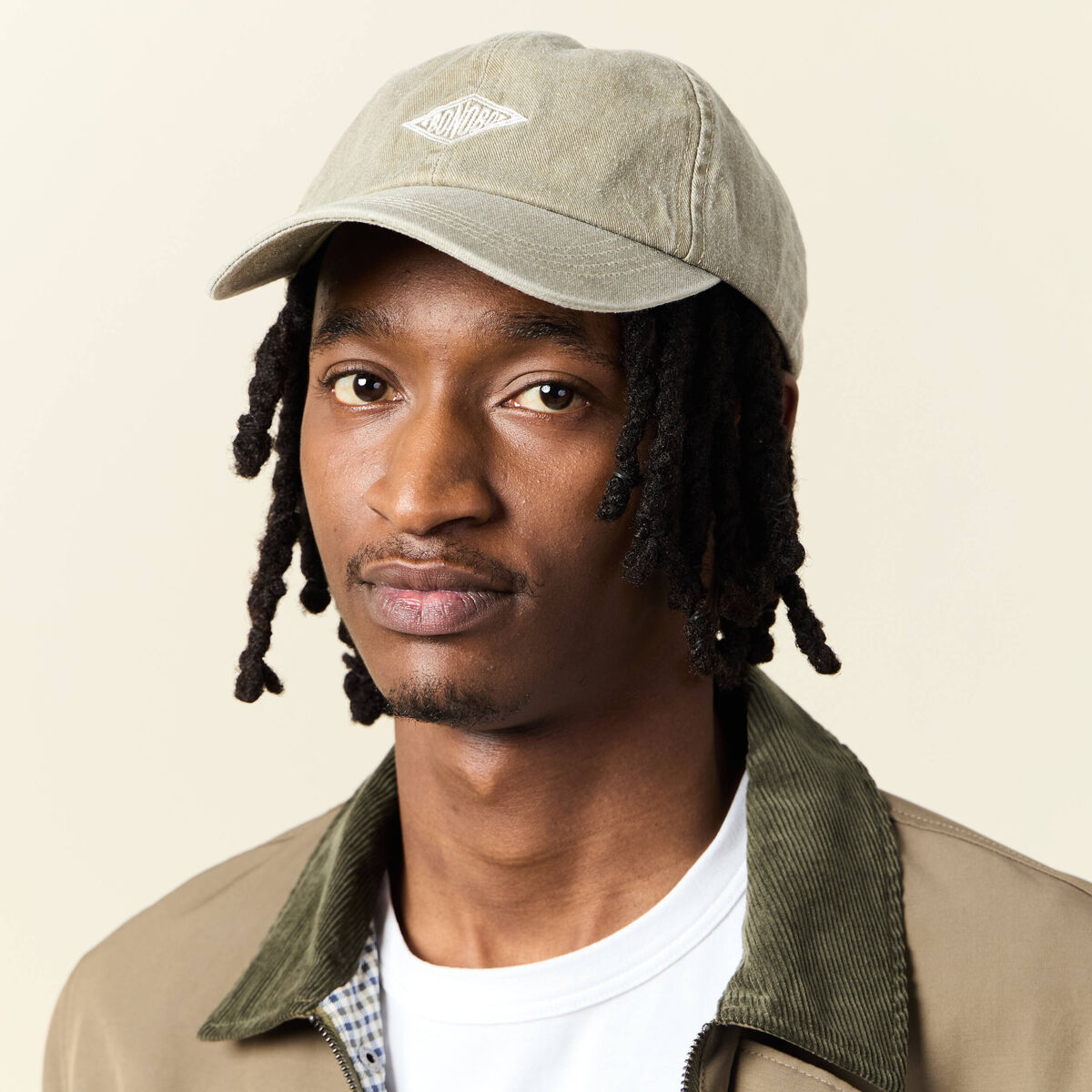 Casquette gris homme