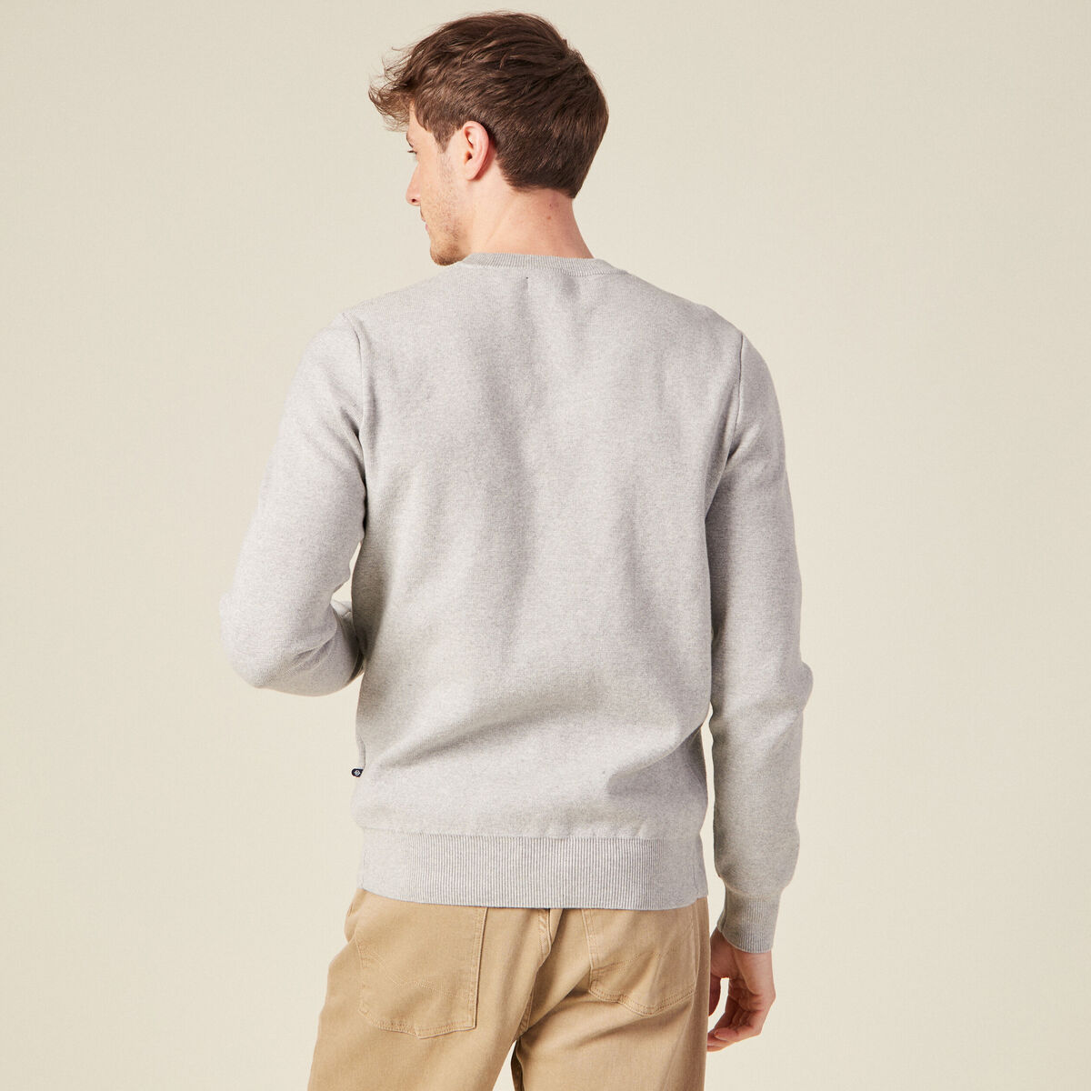 Pull manches longues col rond gris fonc&eacute; homme