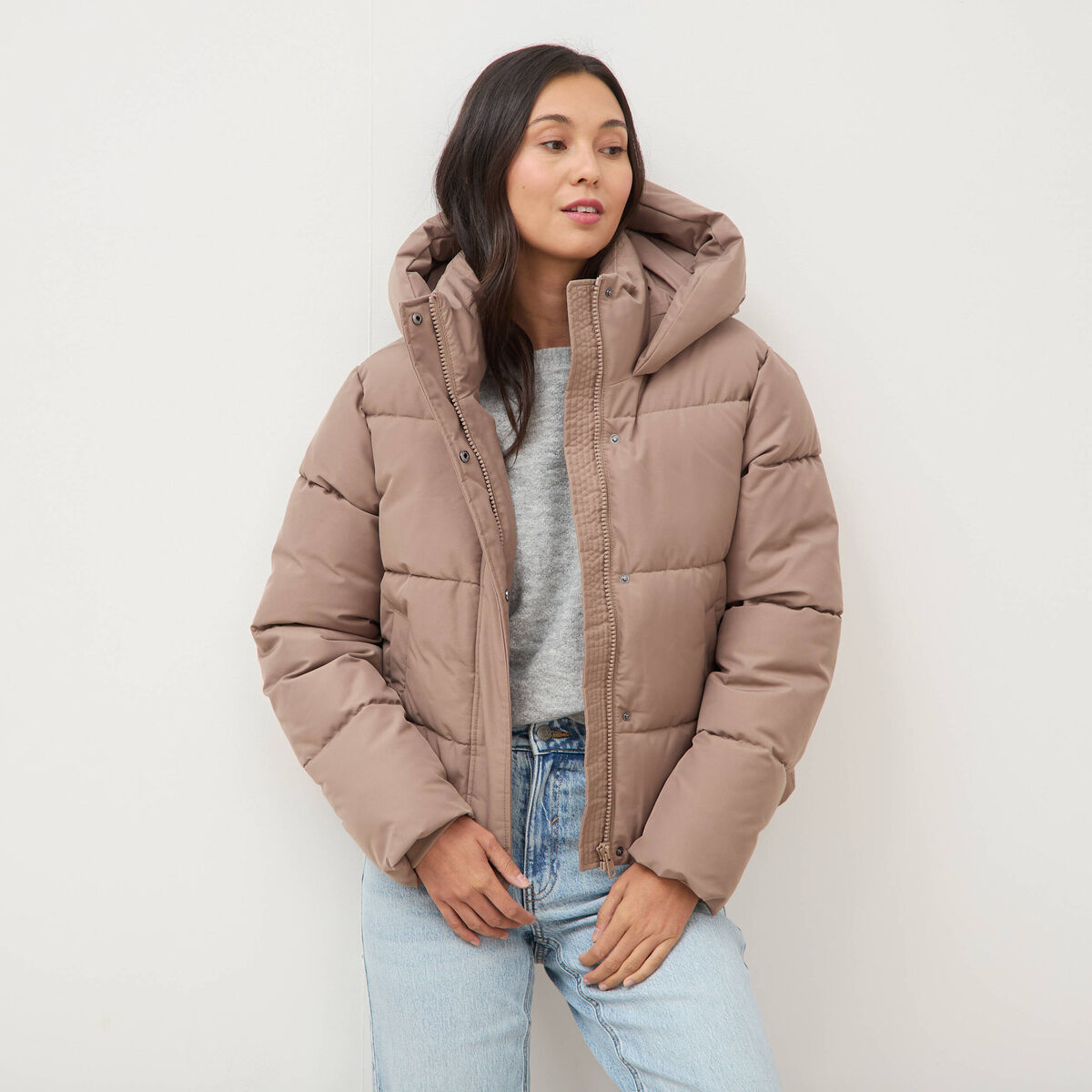 Doudoune &agrave; capuche taupe femme