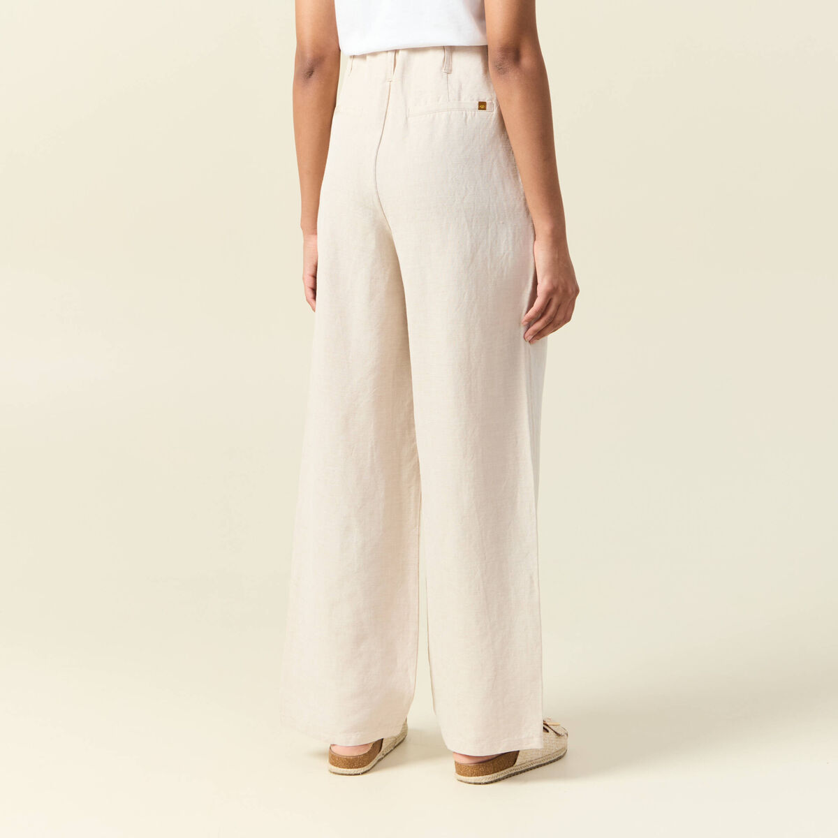 Pantalon large à pinces sable femme