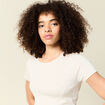 Short cintré manches courtes col rond beige femme