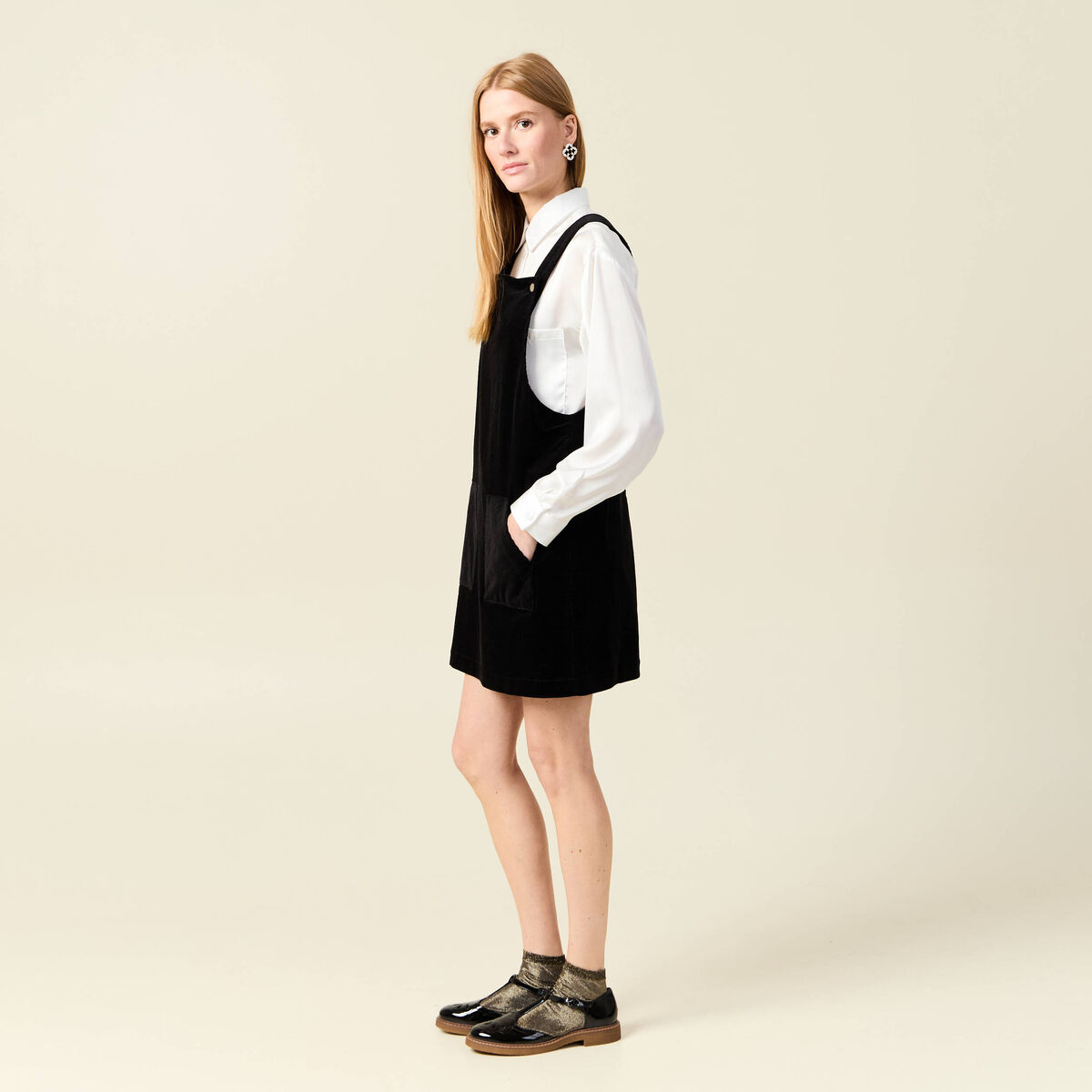 Robe chasuble trap&egrave;ze velours noir femme