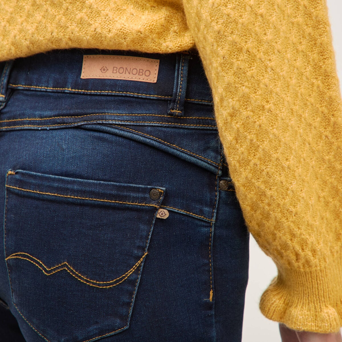 Jeans regular taille haute denim brut femme