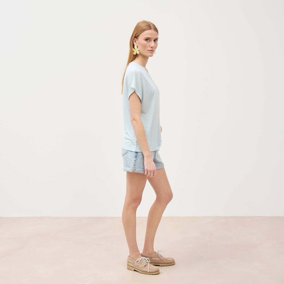 T-shirt col rond manches courtes bleu clair femme