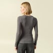 T-shirt cintr&eacute; manches longues col rond gris fonc&eacute; femme