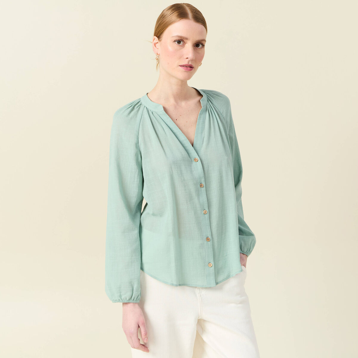 Chemise manches longues vert pastel femme