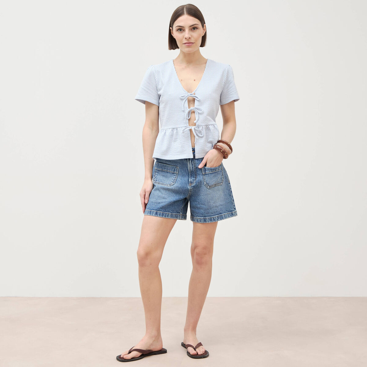 Blouse manches courtes bleu pastel femme