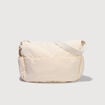 Besace bandouli&egrave;re pliss&eacute;e creme femme