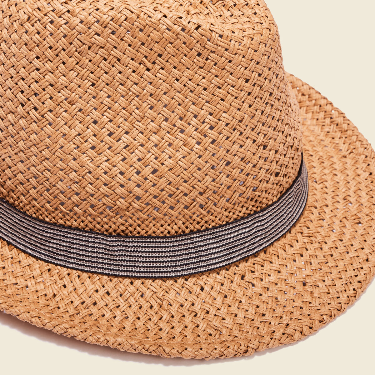 Chapeau d'&eacute;t&eacute; tress&eacute; sable homme