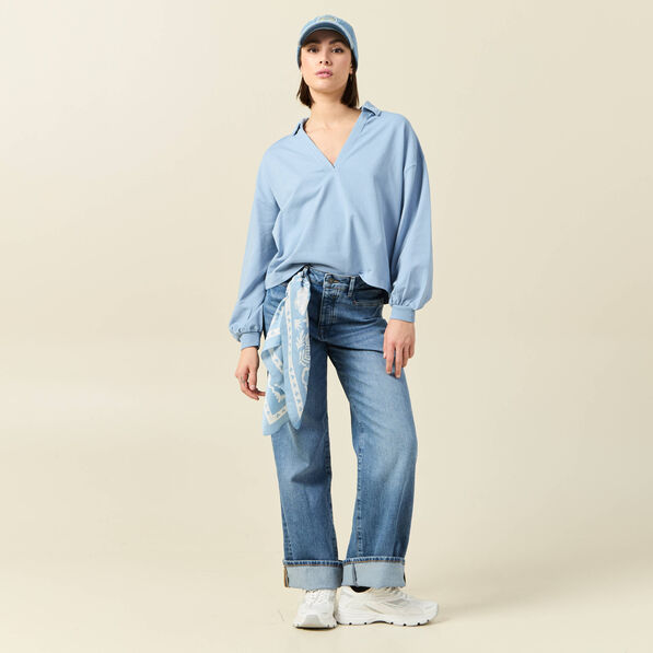 Sweat manches longues col polo bleu clair femme
