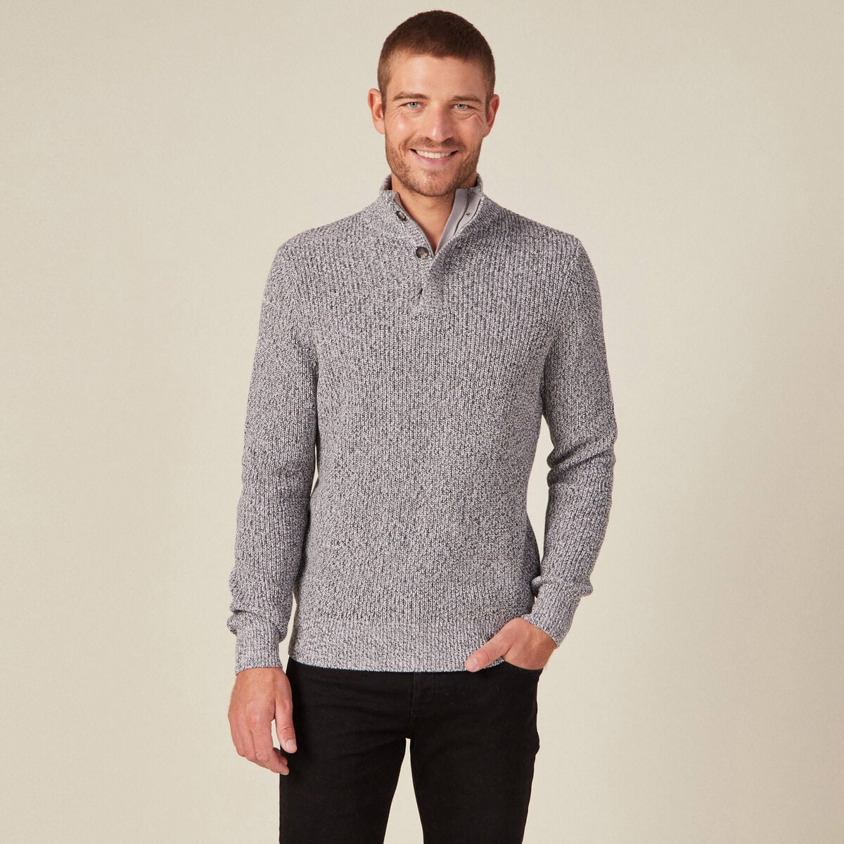 Pull manches longues gris fonc&eacute; homme
