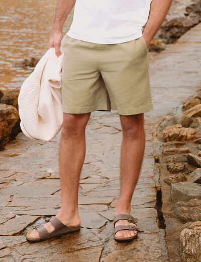 Bermuda vert olive homme