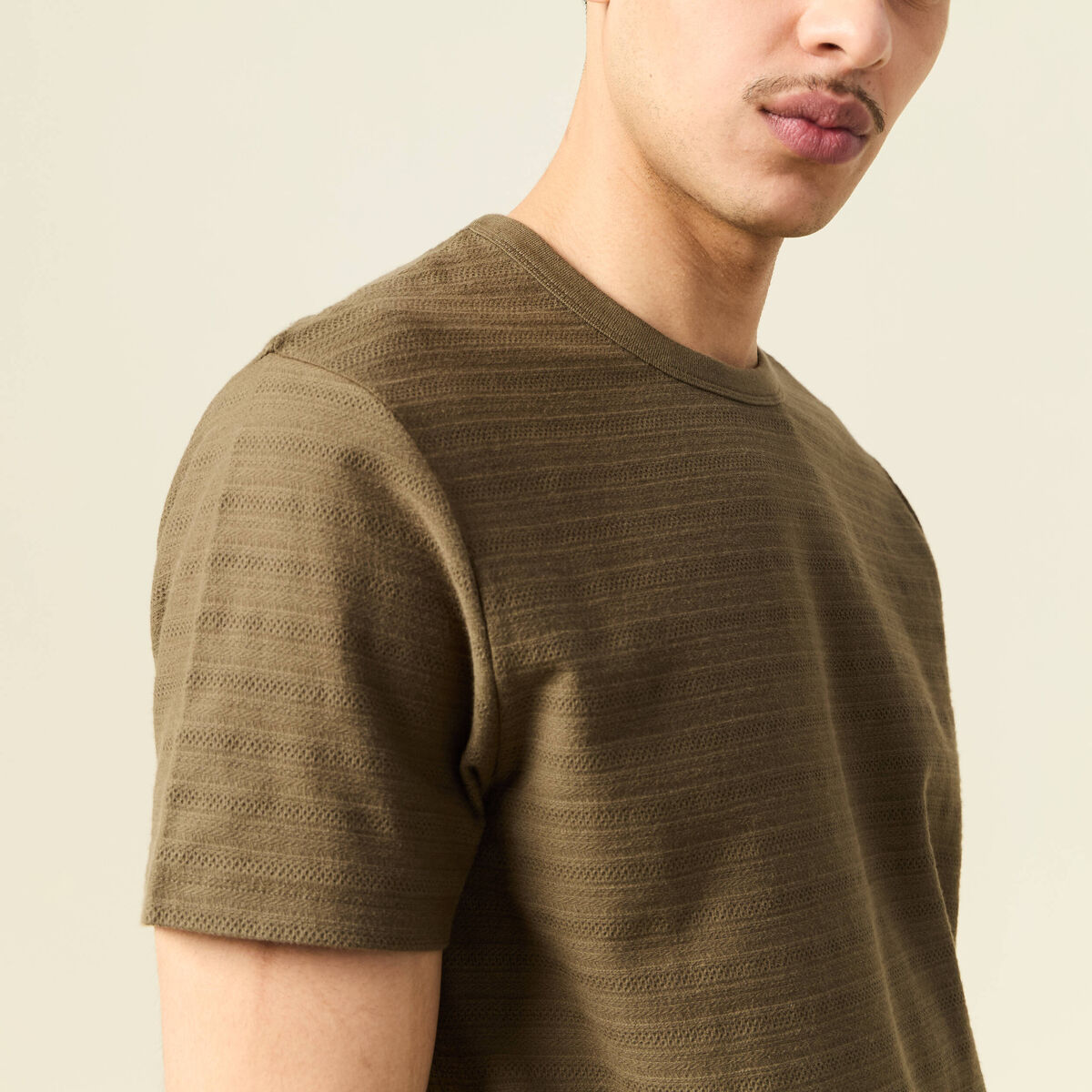 T-shirt manches courtes vert kaki homme