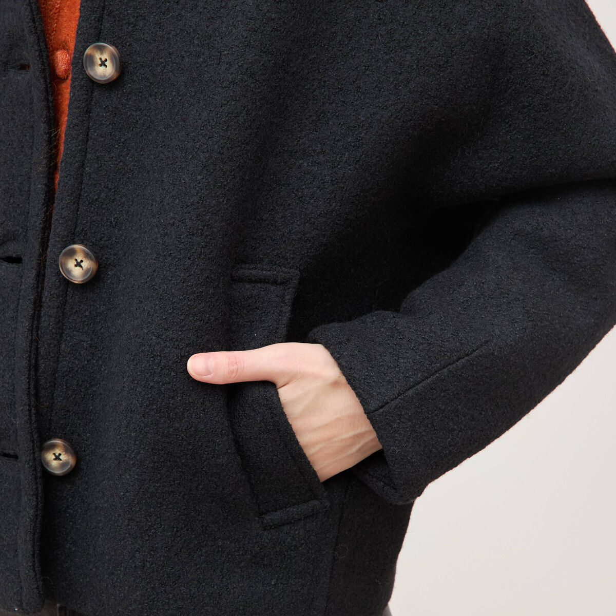 Manteau oversize court col tailleur noir femme