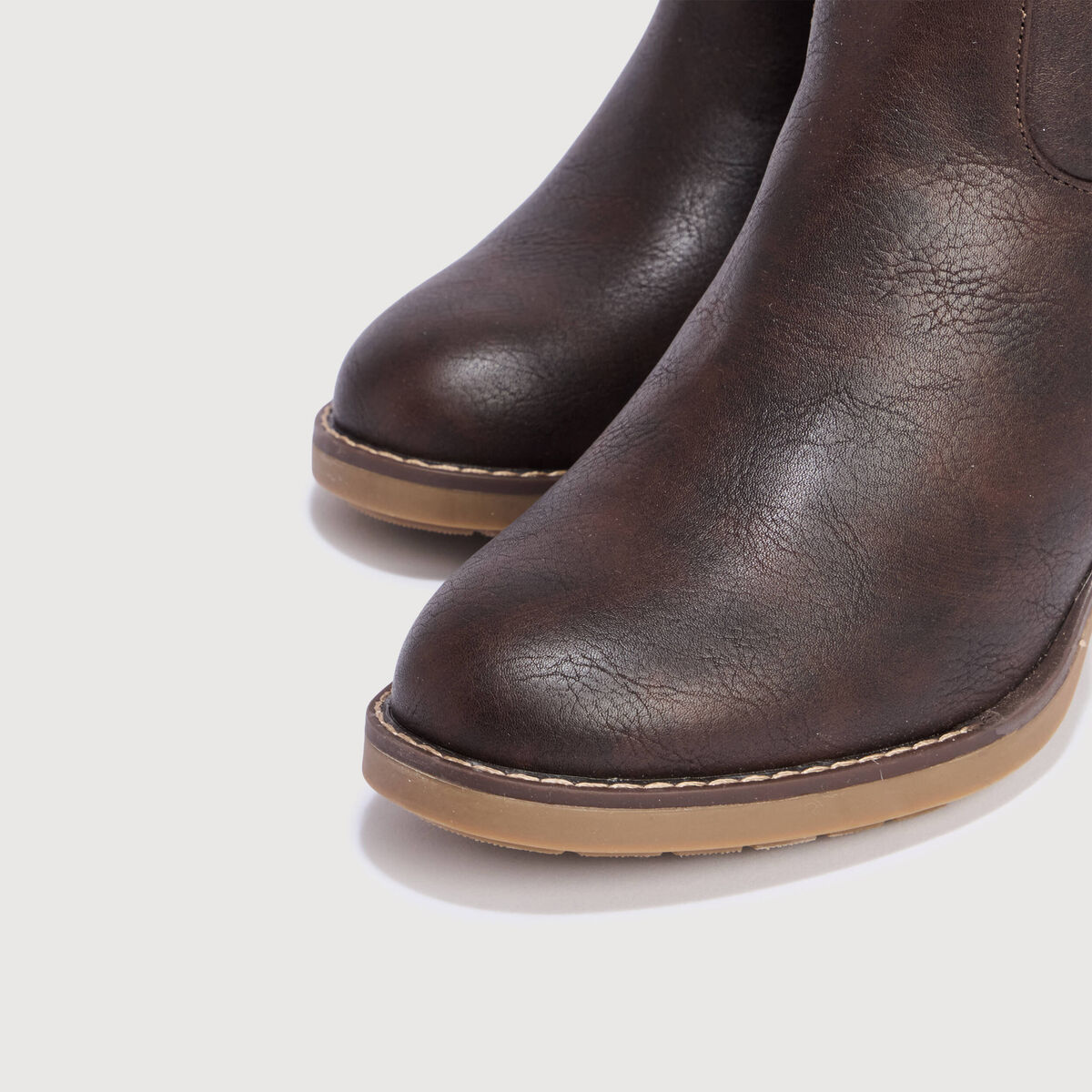 Bottes &agrave; talon marron fonc&eacute; femme