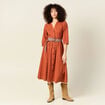 Robe midi évasée ceinturée marron cognac femme