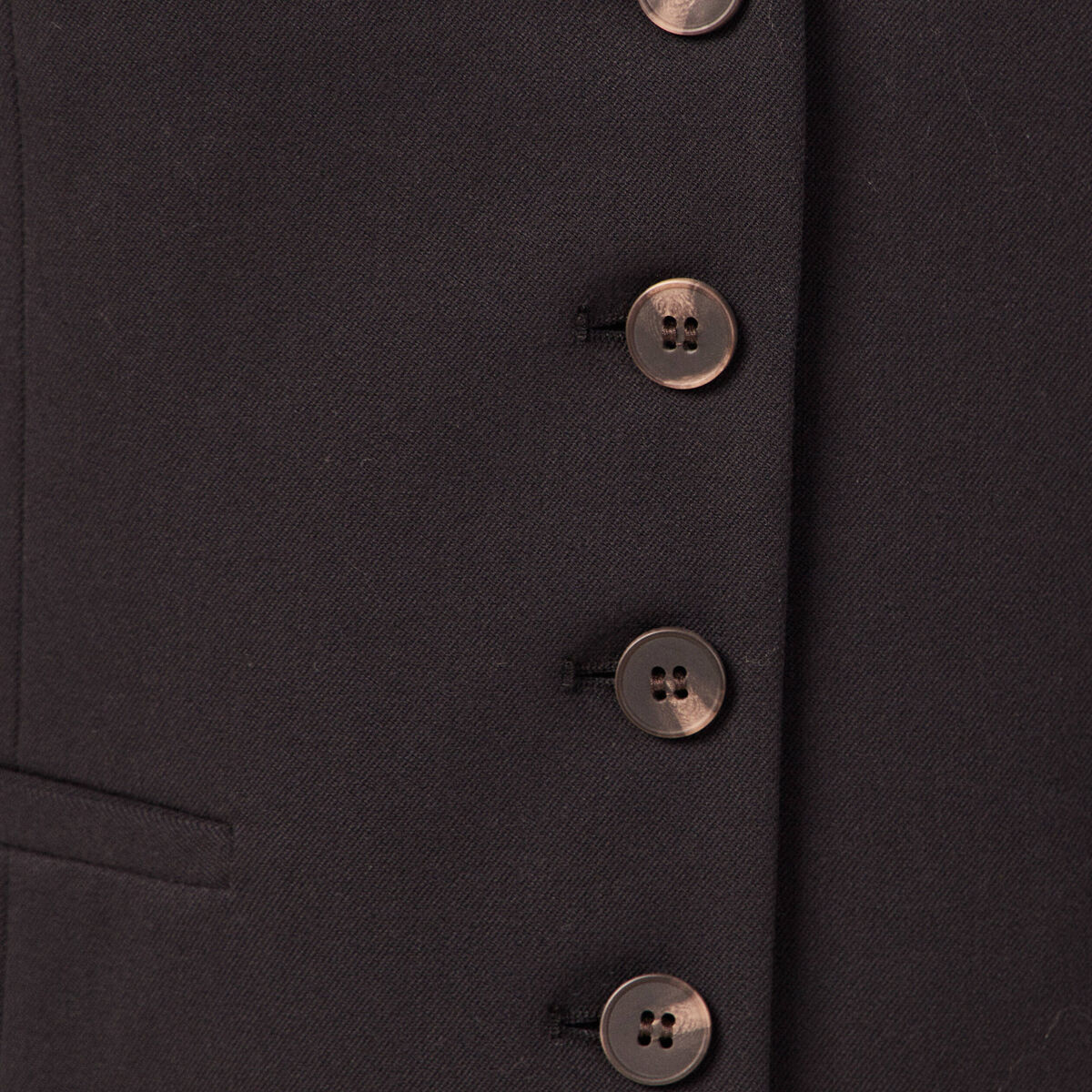Veston boutonn&eacute; noir femme