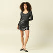 Jupe-short en similicuir doubl&eacute;e noir femme