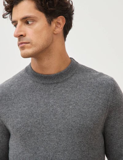 Pull droit col rond manches longues gris fonc&eacute; homme
