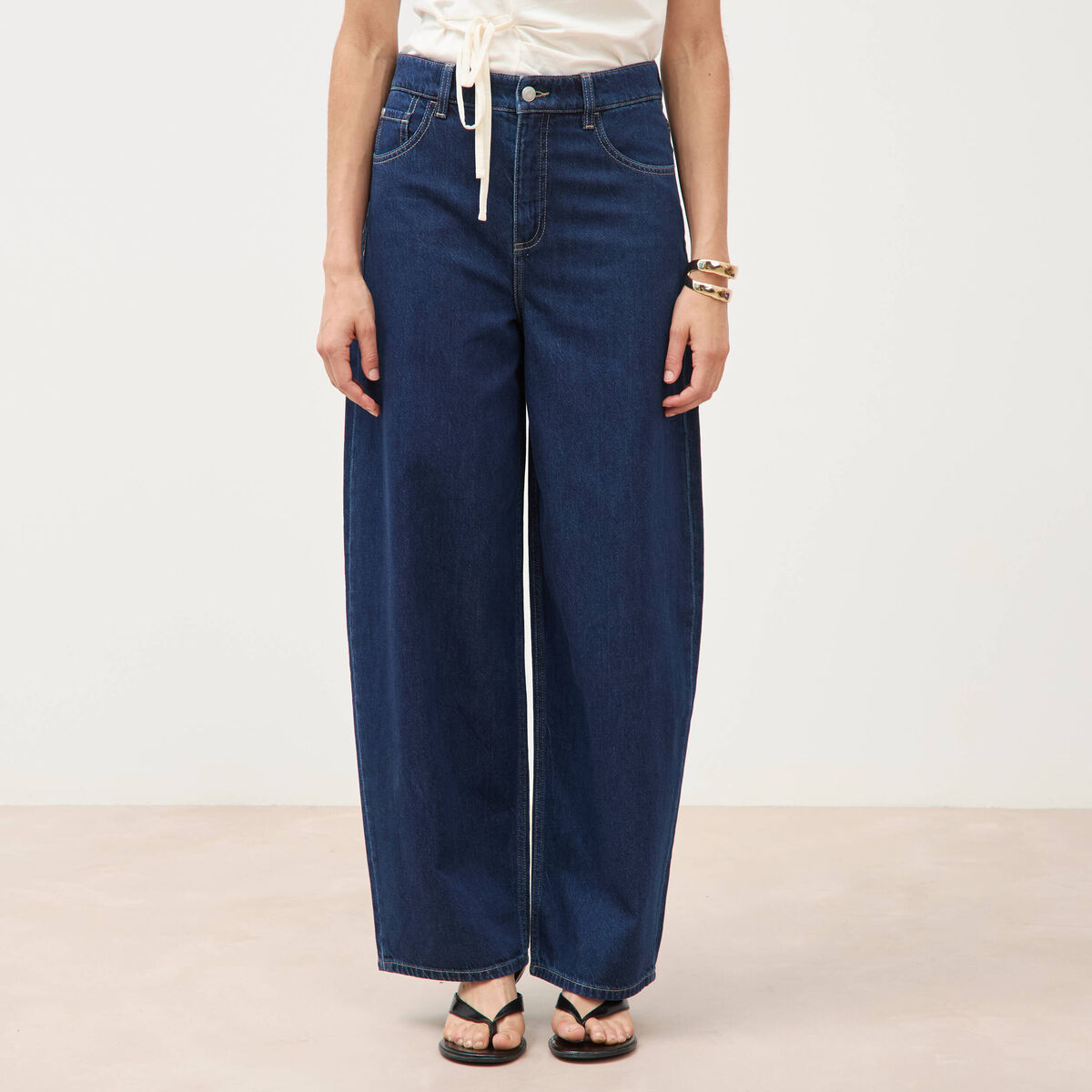 Jeans loose en coton denim brut clean femme