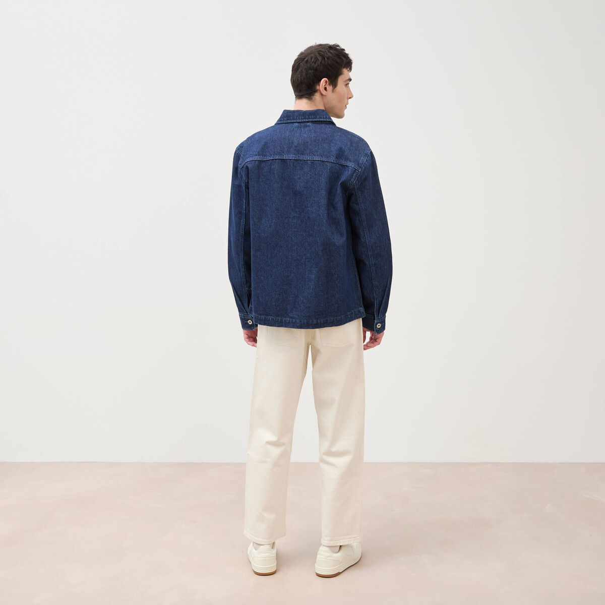Surchemise en jeans coton coupe droite denim brut homme
