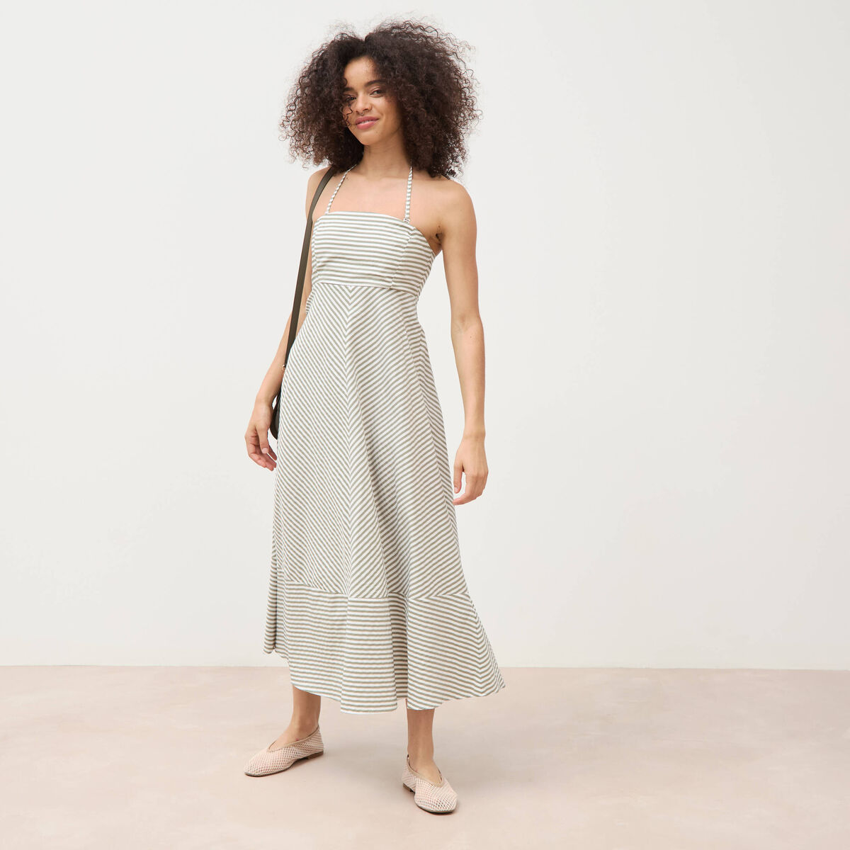 Robe longue &eacute;vas&eacute;e &agrave; bretelles bleu gris femme