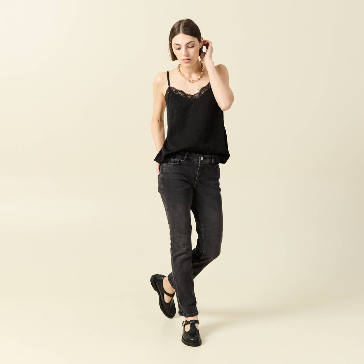 Jeans slim taille standard 7/8&egrave;me denim noir femme