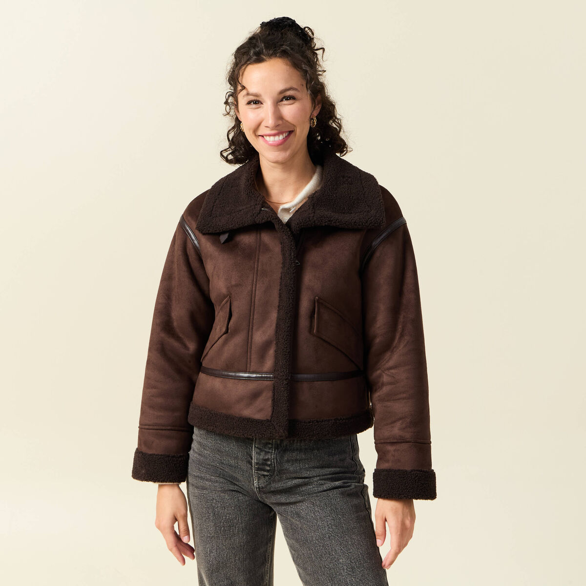 Bombardier court droit similicuir marron femme
