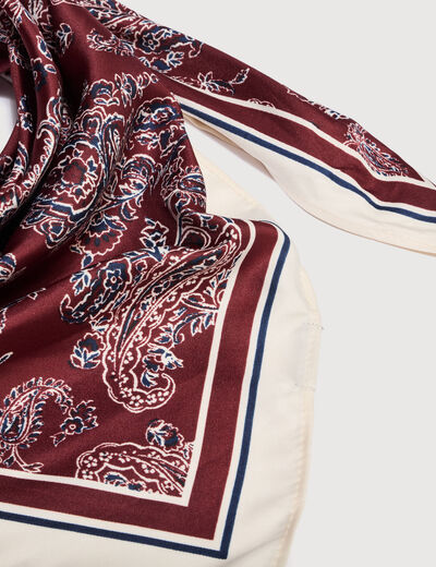 Foulard satin&eacute; bordeaux femme