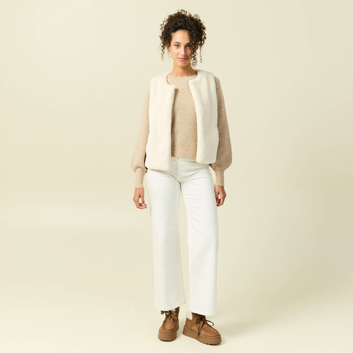 Pull manches longues col rond &agrave; sequins creme femme