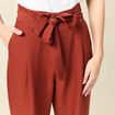 Pantalon carotte taille haute marron cognac femme