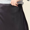 Jupe midi droite satin gris fonc&eacute; femme
