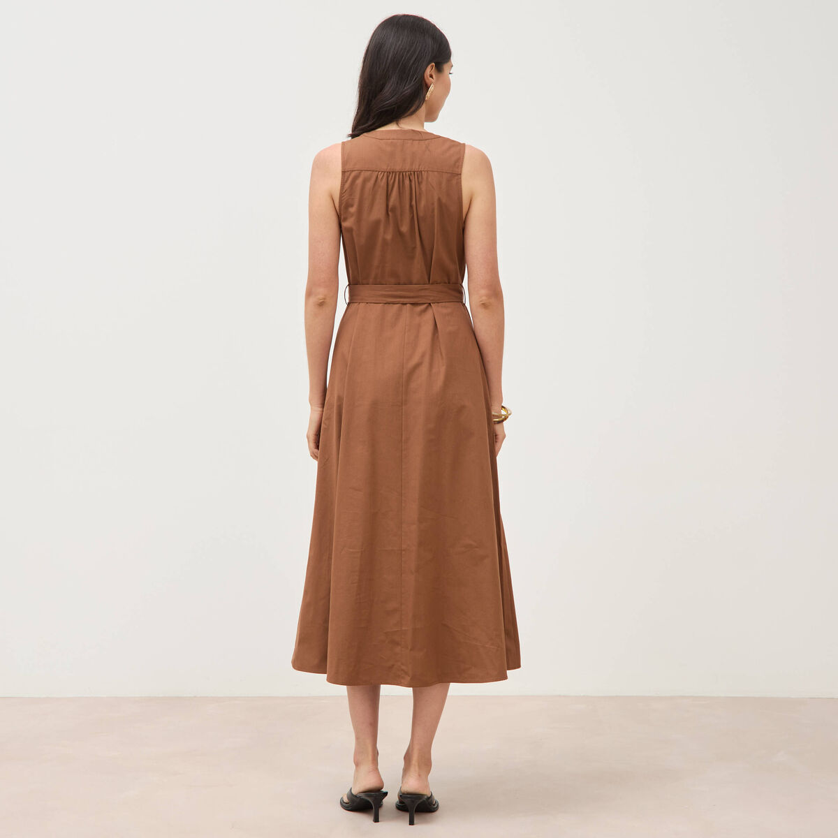 Robe en coton sans manches marron femme