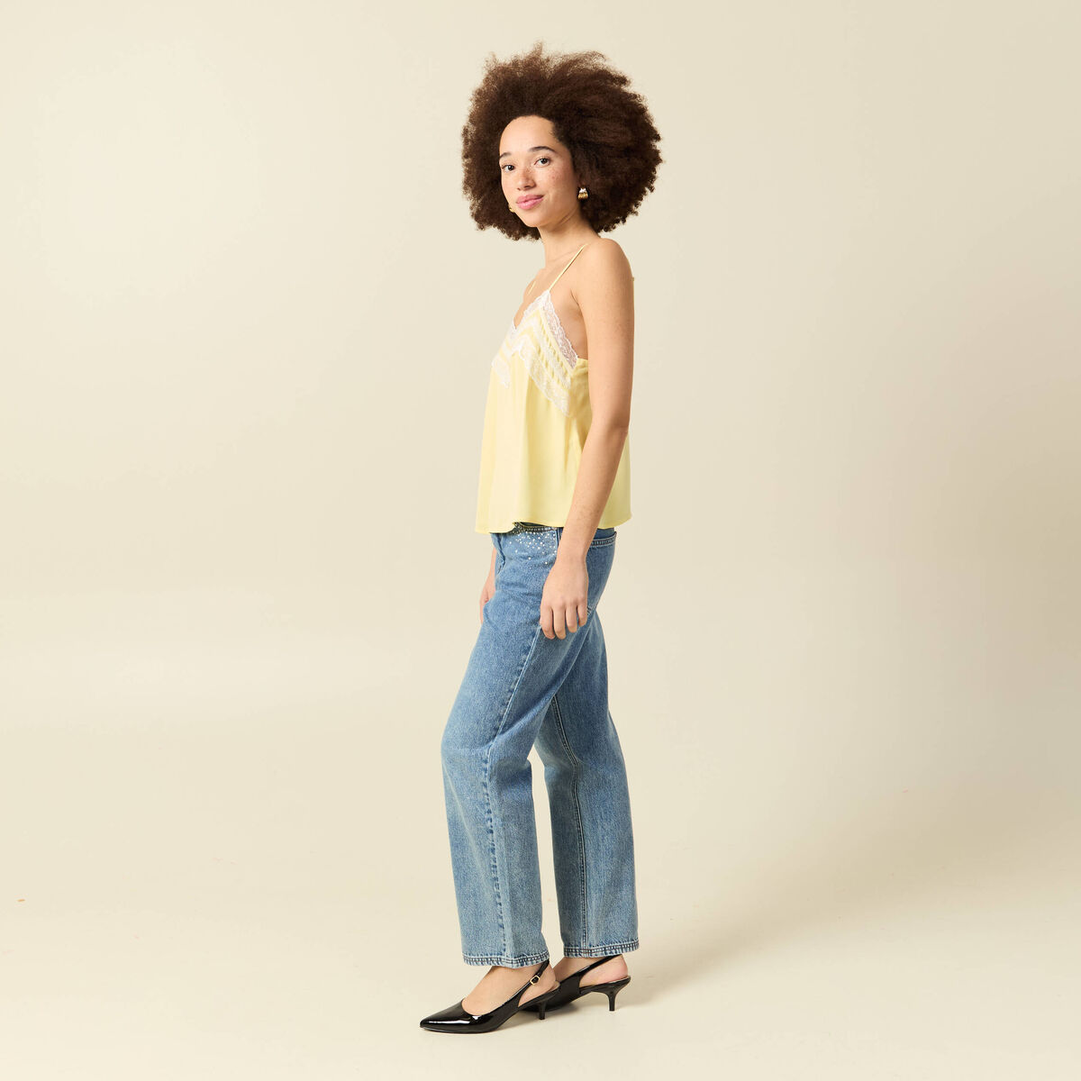 D&eacute;bardeur bretelles col v fluide jaune pastel femme