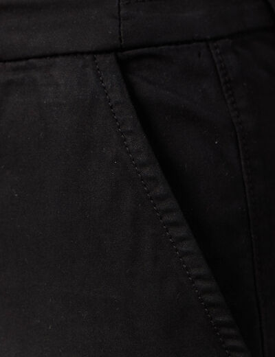 Short taille standard noir femme