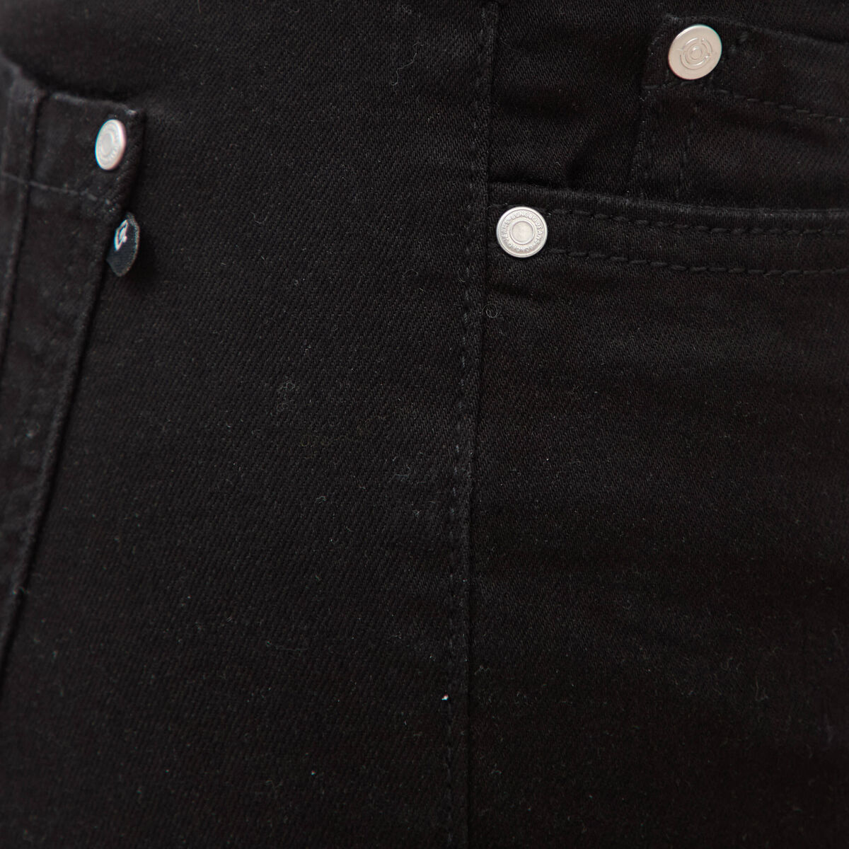 Jeans regular 7/8&egrave;me taille standard denim noir femme