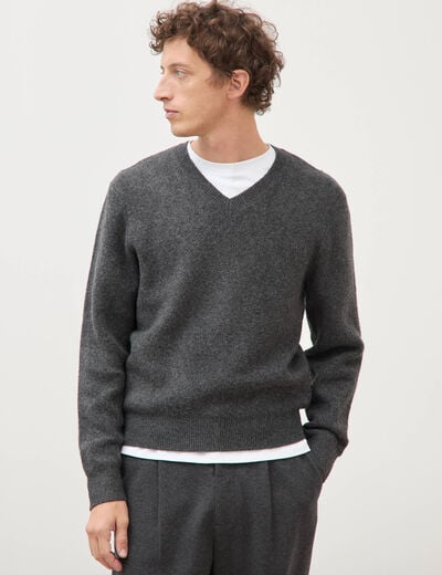 Pull col v manches longues gris fonc&eacute; homme